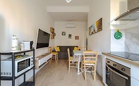F&F Guest House